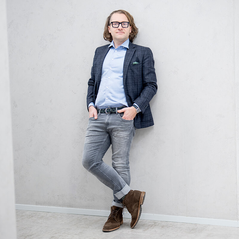 Szef  z wyrokiem za zniesławienie czyli o tym, kiedy i jak, pracownik może złożyć przeciwko przełożonemu prywatny akt oskarżenia o zniesławienie z art. 212 kodeksu karnego